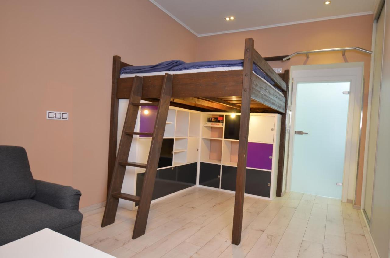 Apartmany Jizdarenska كارلوفي فاري المظهر الخارجي الصورة