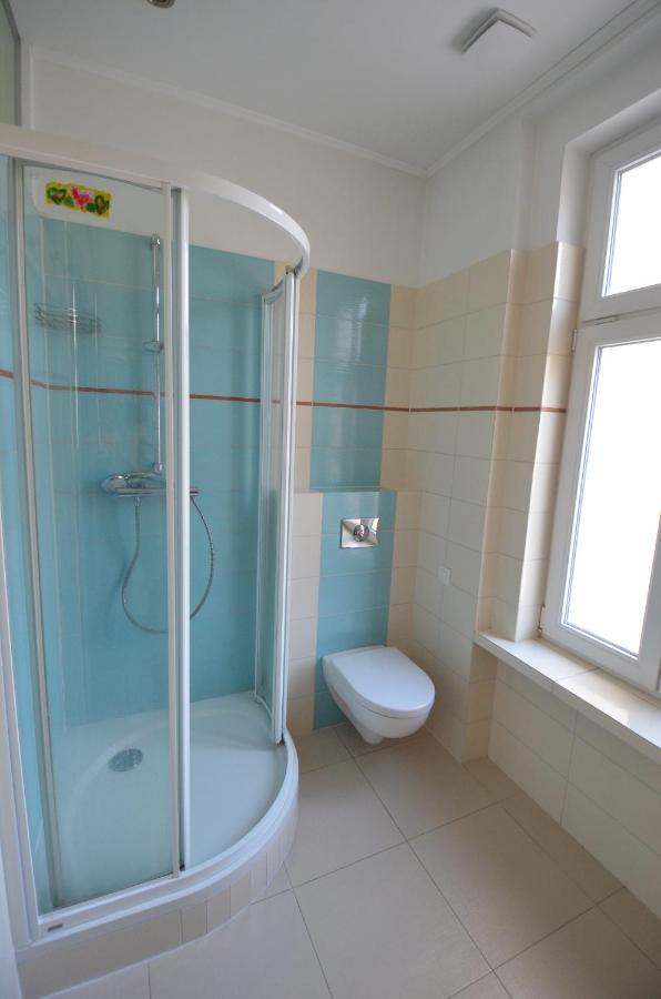 Apartmany Jizdarenska كارلوفي فاري المظهر الخارجي الصورة